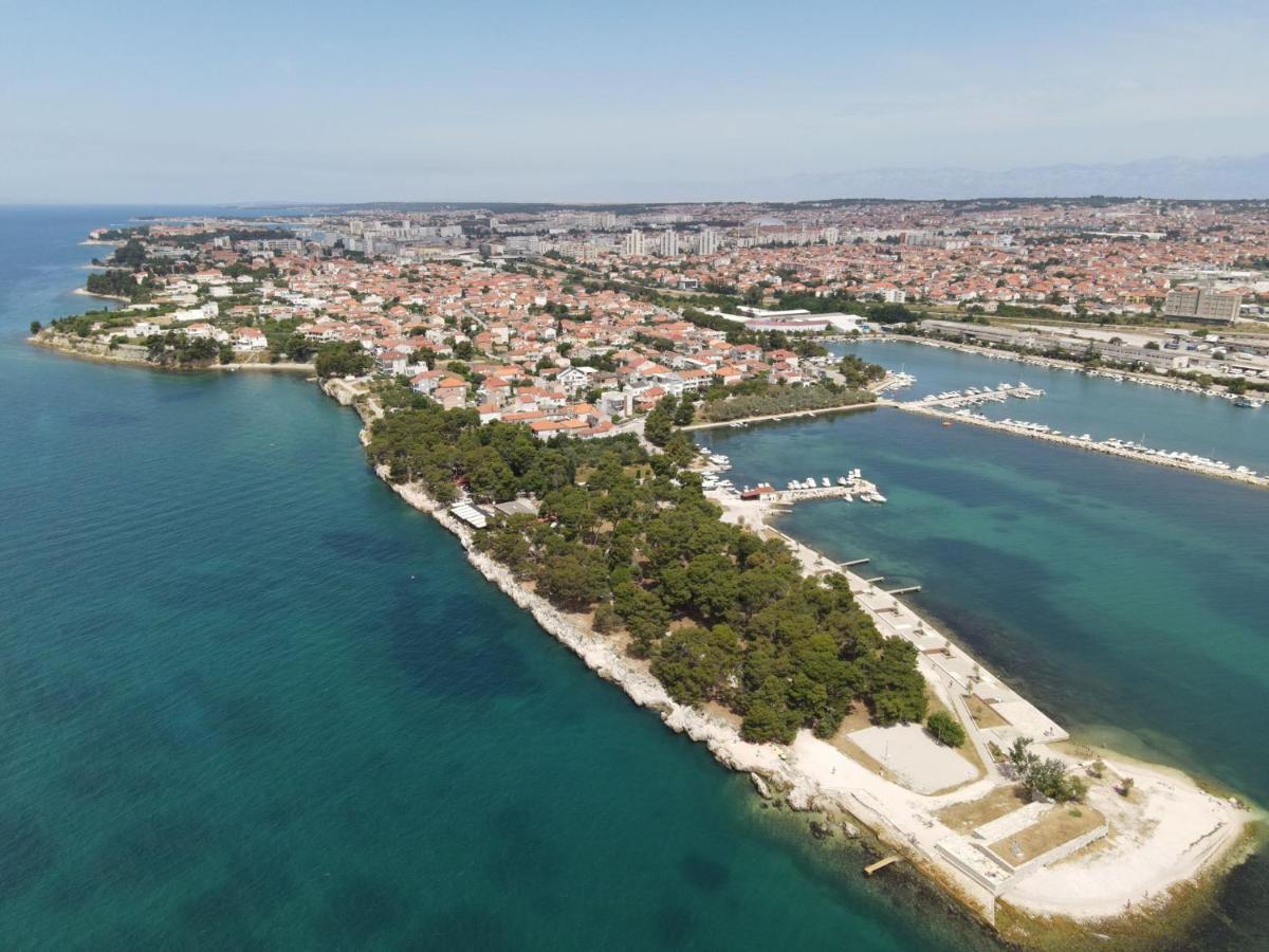 Apartment Toni With Private Parking Zadar Bagian luar foto