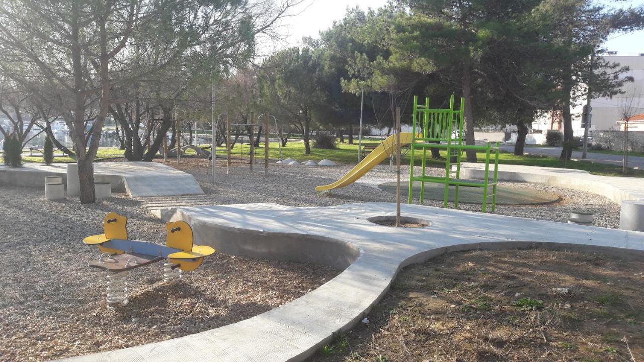 Apartment Toni With Private Parking Zadar Bagian luar foto